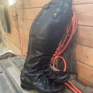 Ariat Heritage Contour Field boot